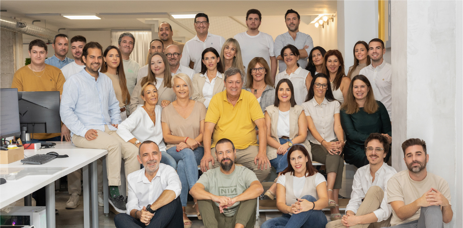 Agencia foto equipo Grupo Cyma 2024