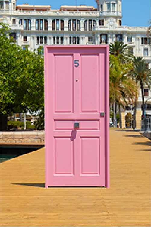 Puerta en espacios naturales de Alicante.