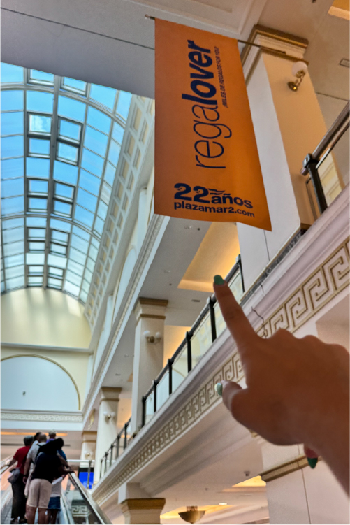 Portada para la campaña Regalover, 22 aniversario Plaza Mar 2